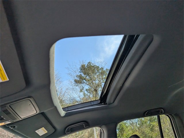 Used 2024 Honda Ridgeline Black Edition image 16