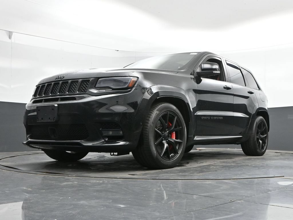 Used 2020 Jeep Grand Cherokee SRT w/ Trailer Tow Group IV AWD/4WD image 48