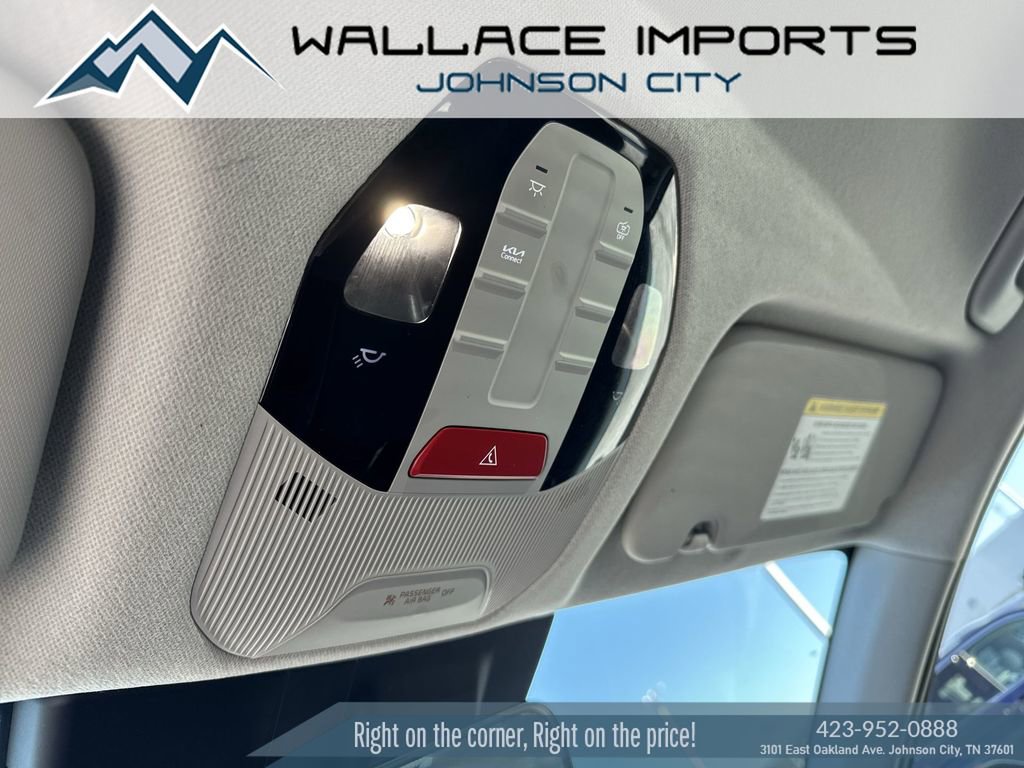 Used 2025 Kia K4 EX image 14