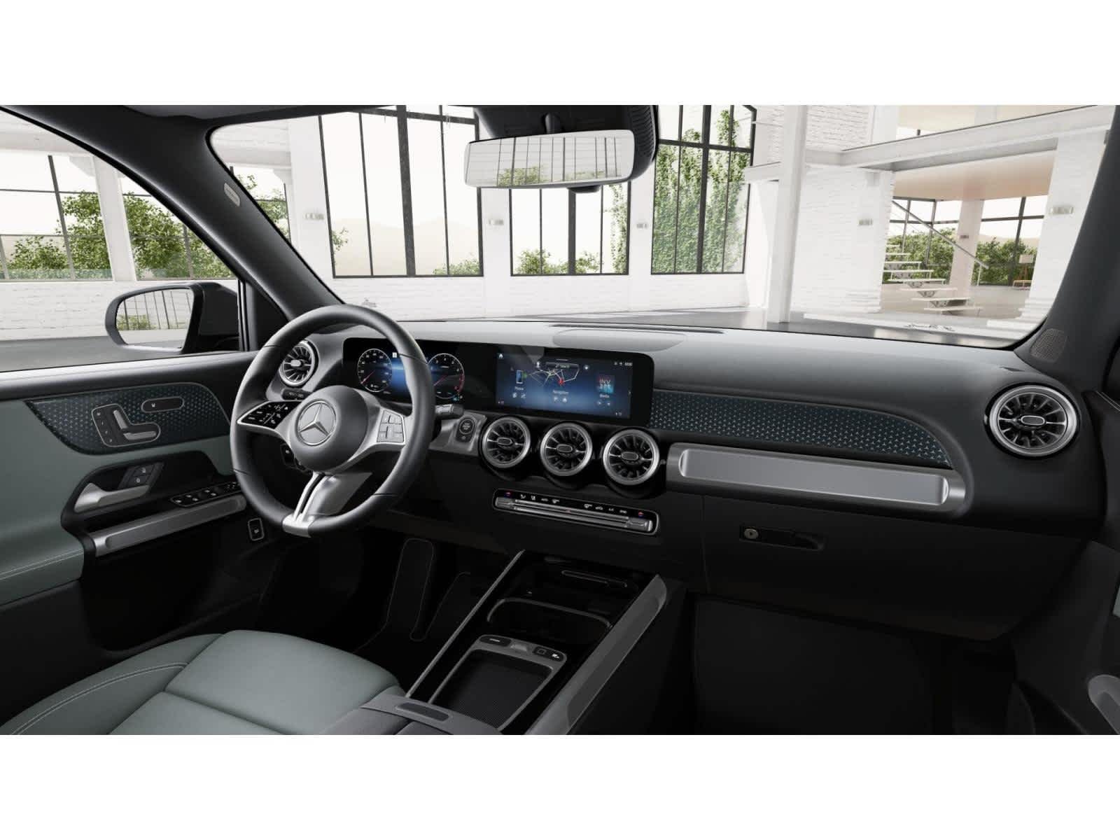 Used 2026 Mercedes-Benz GLB 250 image 5