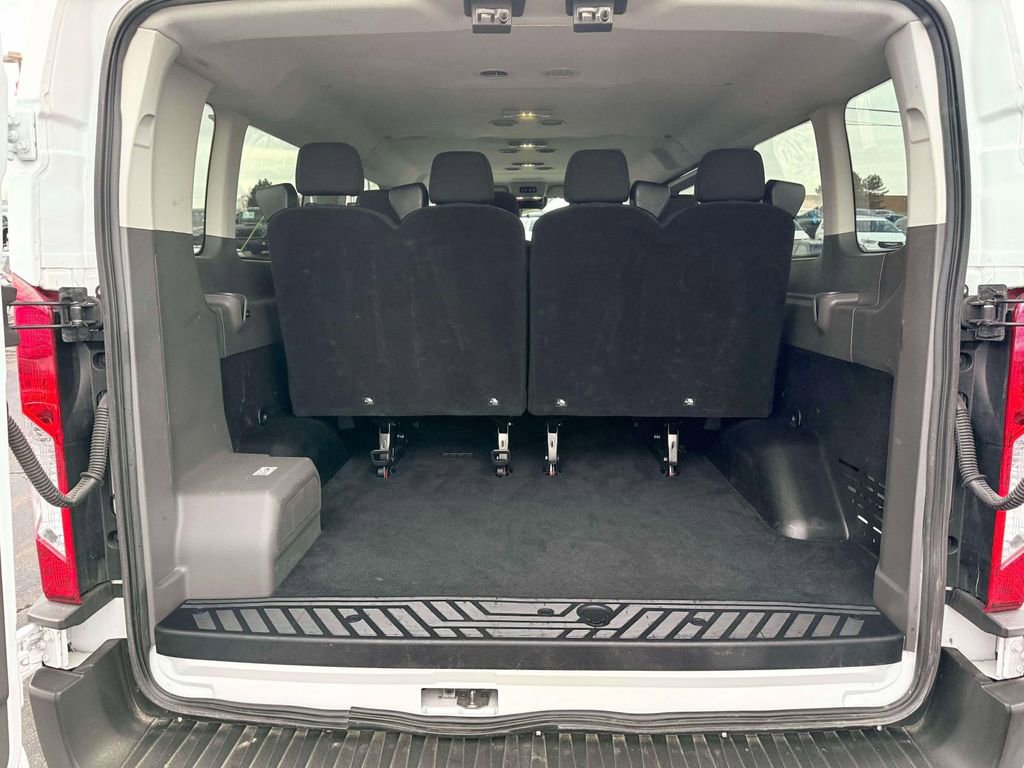 Used 2024 Ford Transit 350 XLT image 12