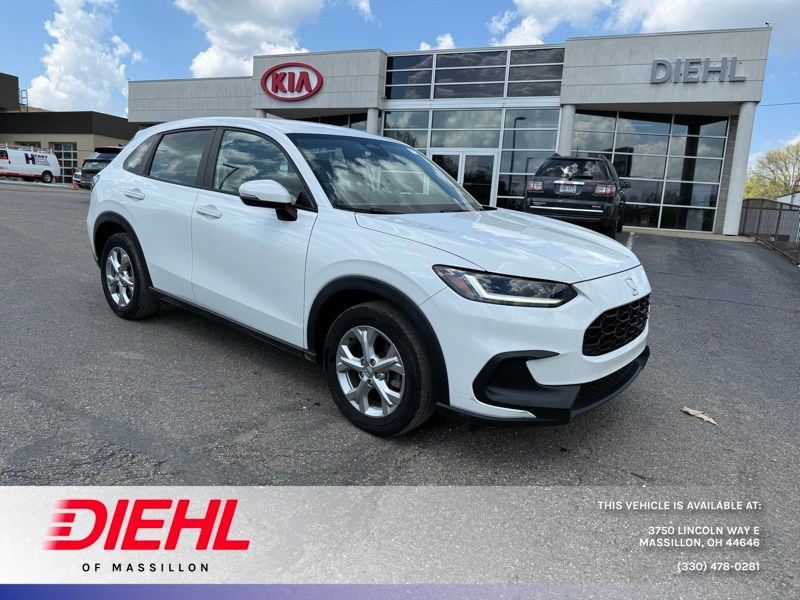 Used 2023 Honda HR-V LX image 1