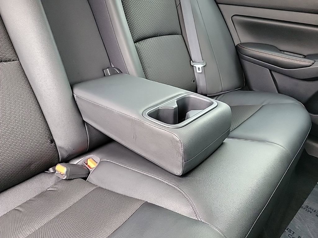 Used 2020 Nissan Altima 2.5 SR w/ Premium Package image 15