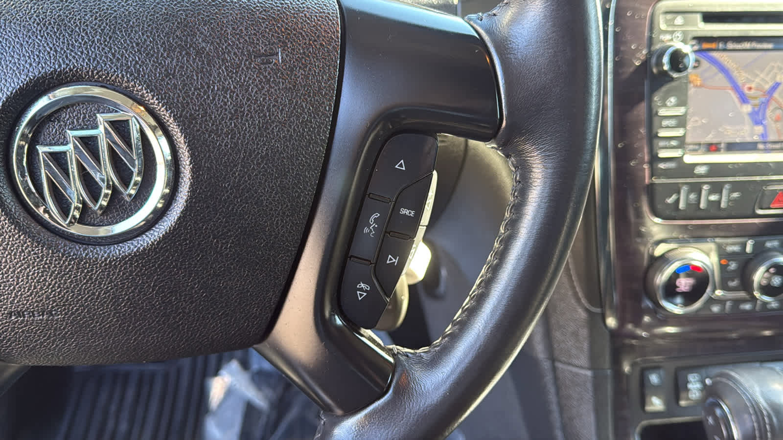 Used 2016 Buick Enclave Premium w/ Experience Buick Package image 16