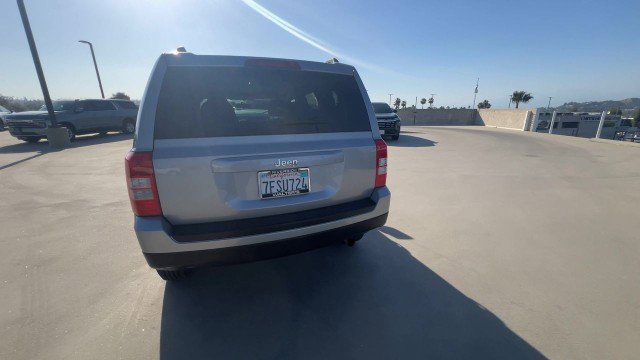 Used 2015 Jeep Patriot Sport w/ Power Value Group FWD image 7