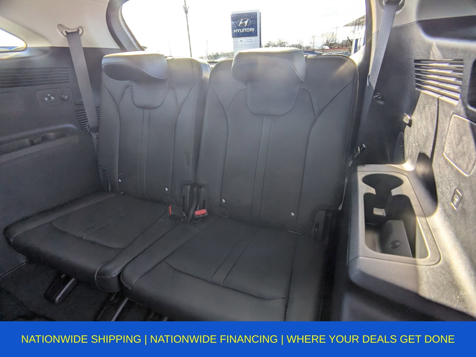 Used 2025 Kia Sorento S image 14