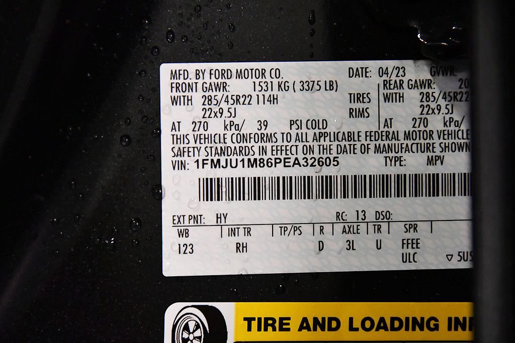 Used 2023 Ford Expedition Platinum AWD/4WD image 14