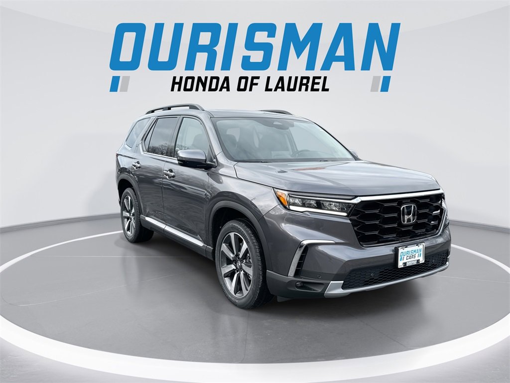 New 2025 Honda Pilot Touring image 2
