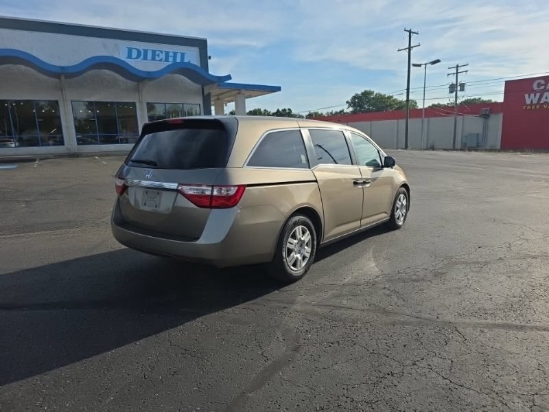 Used 2011 Honda Odyssey LX image 5
