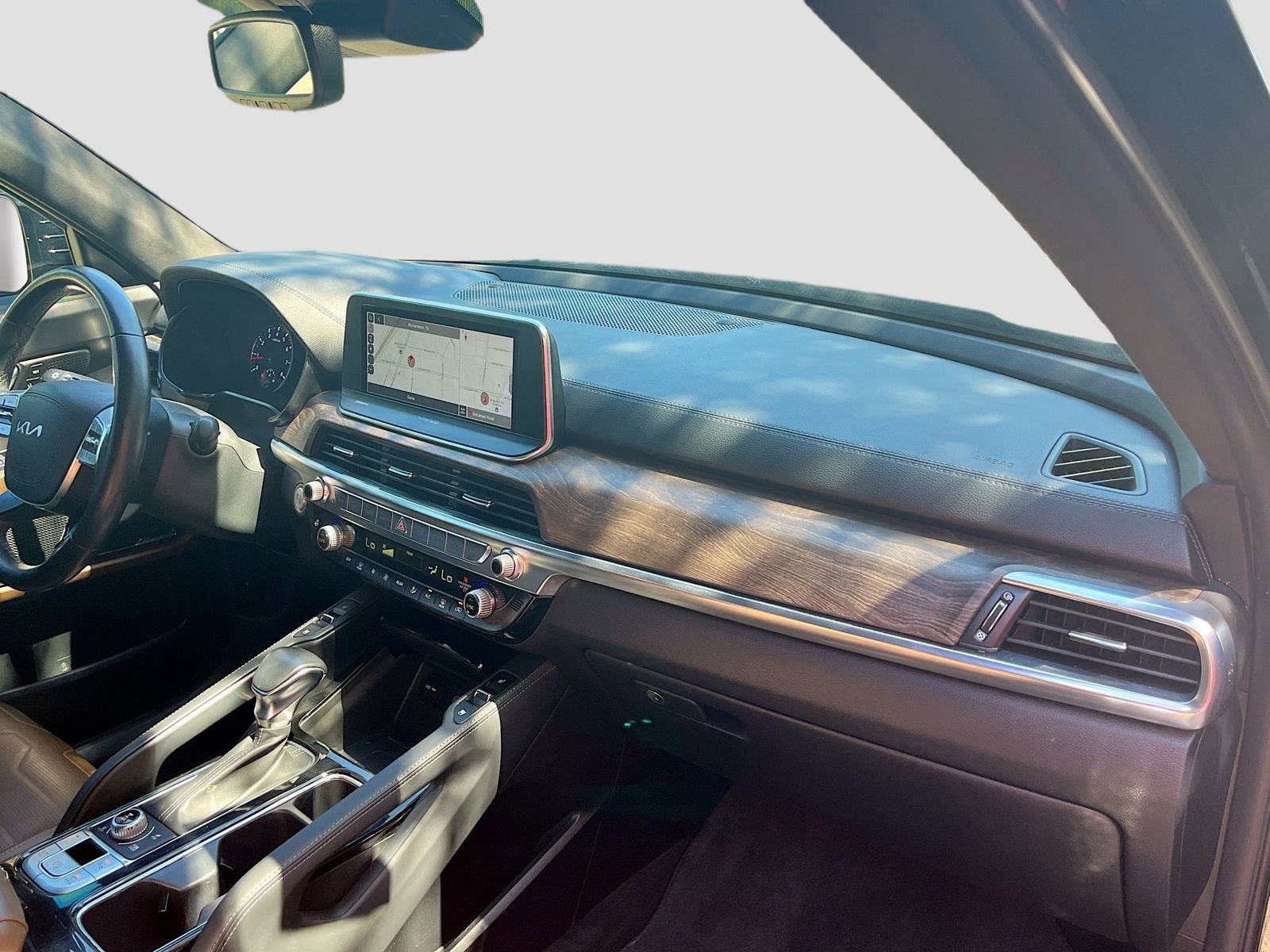 Used 2022 Kia Telluride SX w/ SX Prestige Package image 31