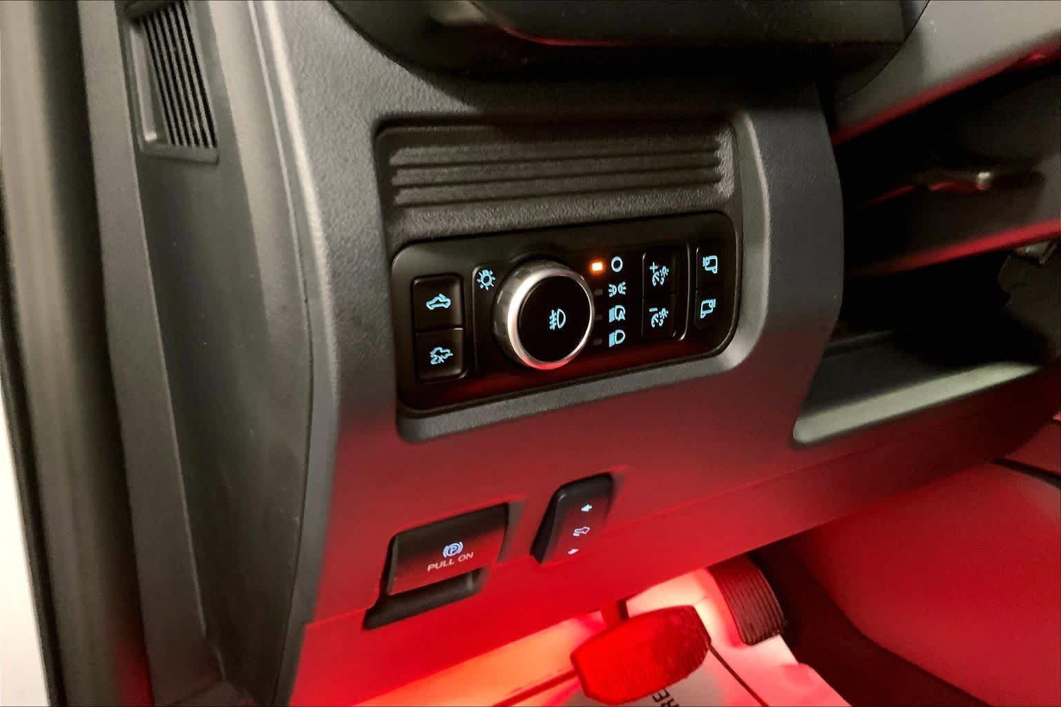 New 2026 Ford F250 4x4 Crew Cab Super Duty image 18