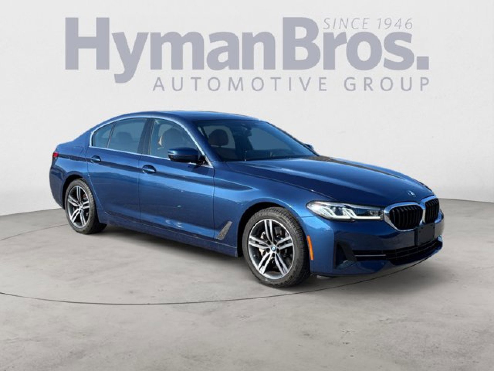 Used 2022 BMW 530i xDrive w/ Premium Package image 1