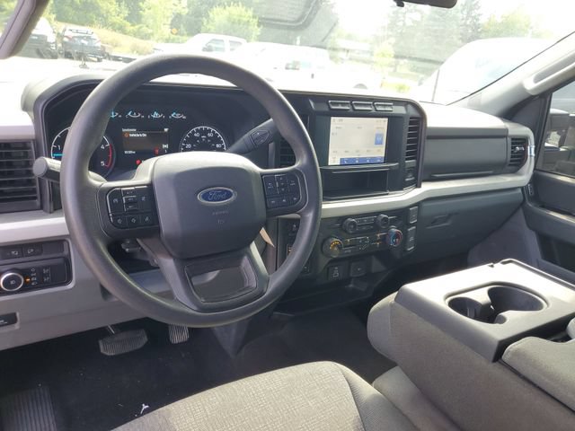 Used 2024 Ford F250 XLT w/ FX4 Off-Road Package AWD/4WD image 15