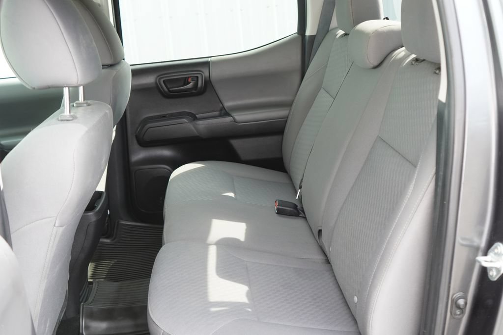 Used 2023 Toyota Tacoma SR AWD/4WD image 29