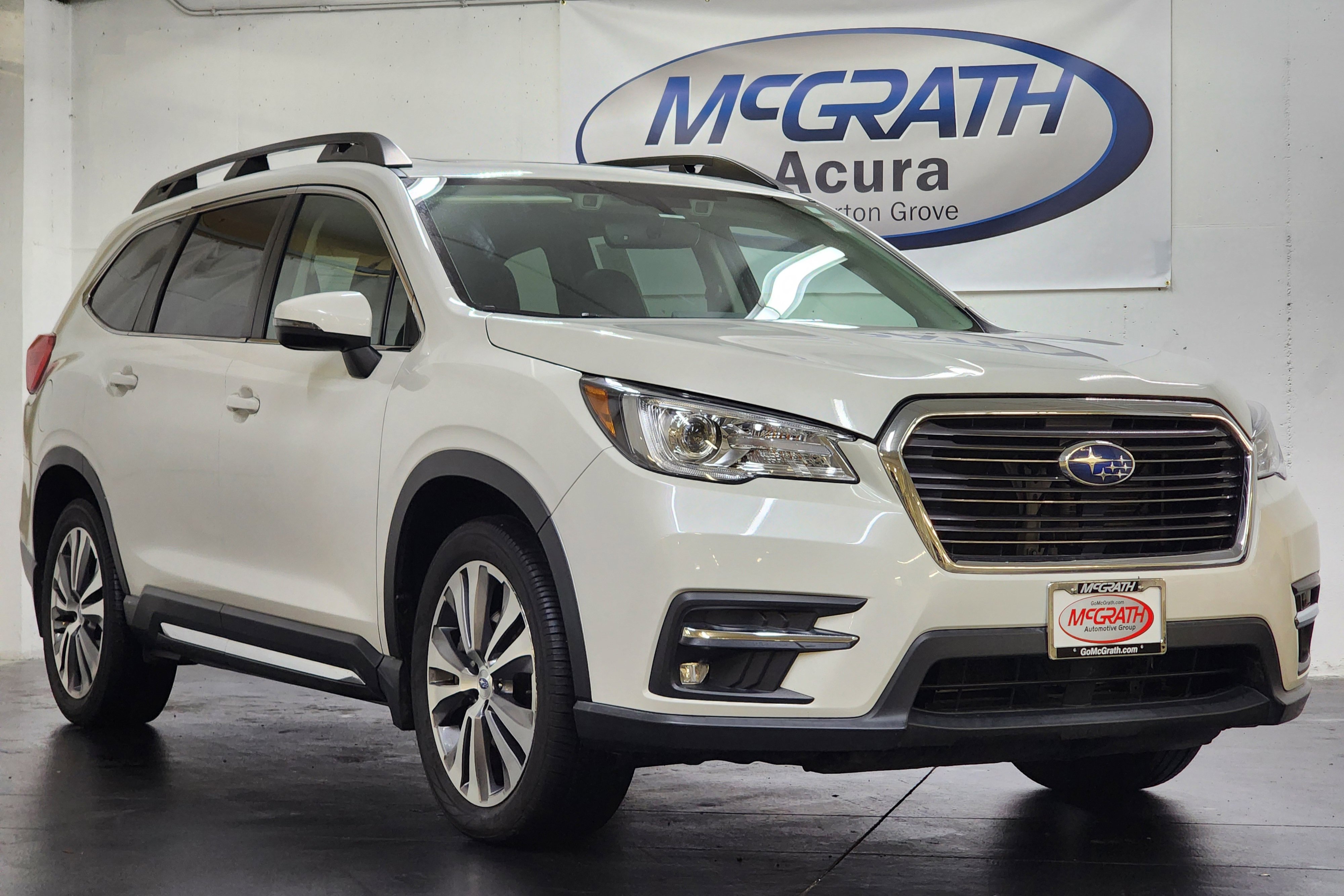Used 2021 Subaru Ascent Limited w/ Technology Package image 2
