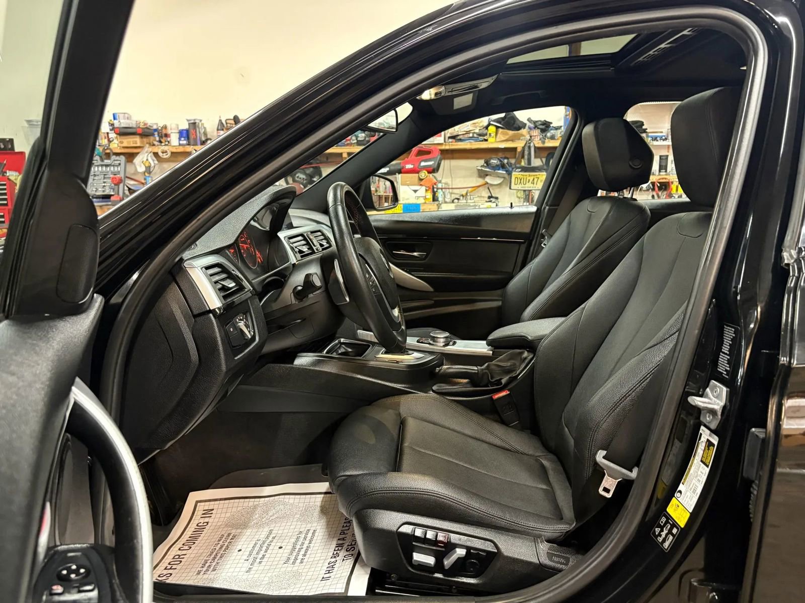 Used 2017 BMW 330i xDrive Sedan AWD/4WD image 17
