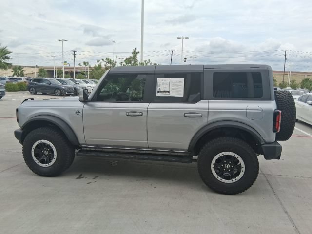 Used 2024 Ford Bronco Outer Banks w/ Sasquatch Package AWD/4WD image 3