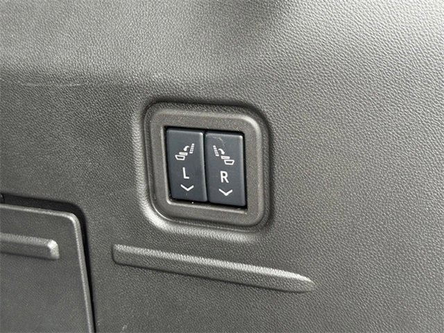 New 2025 GMC Hummer EV 2X image 41