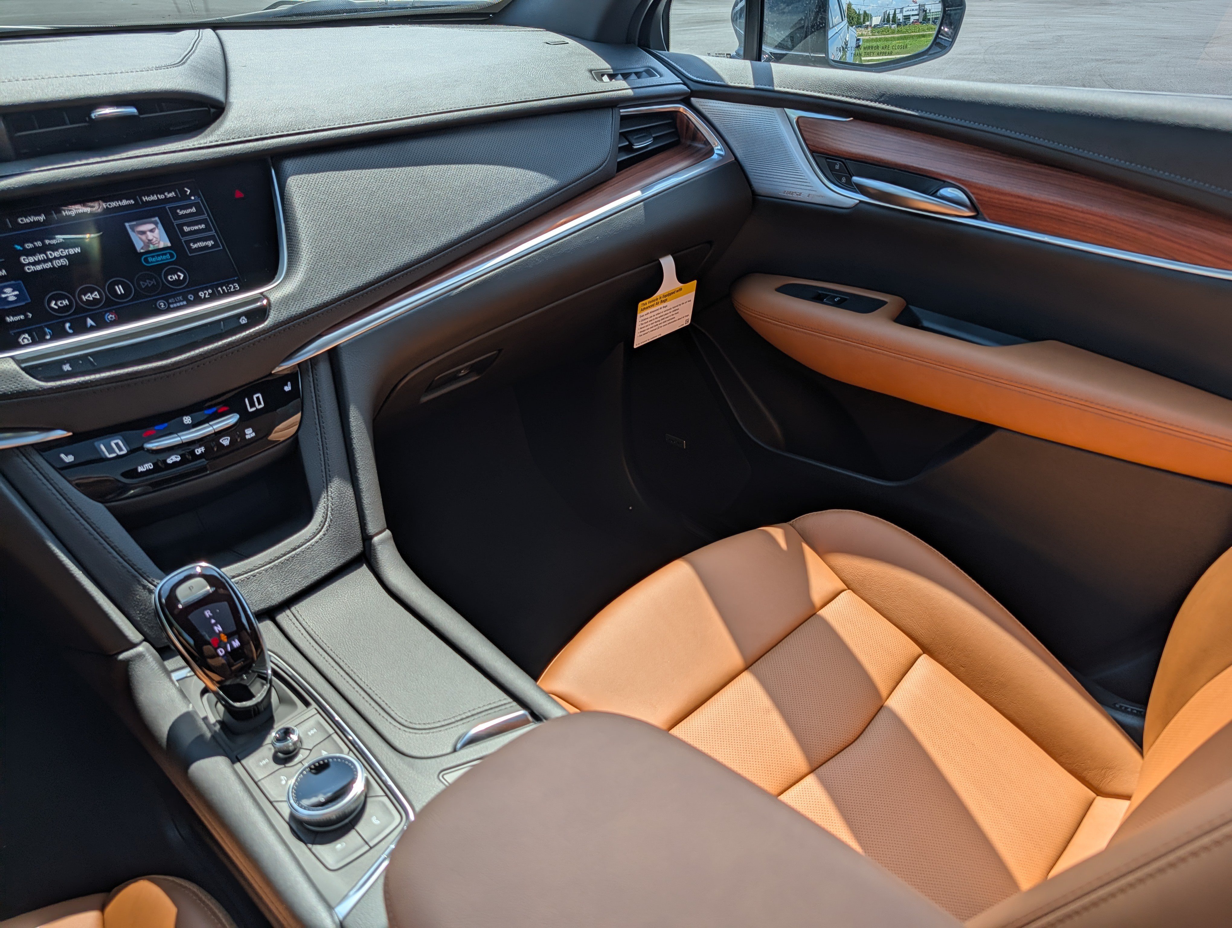 New 2026 Cadillac XT5 Premium Luxury w/ LPO, Floor Liner Package AWD/4WD image 13