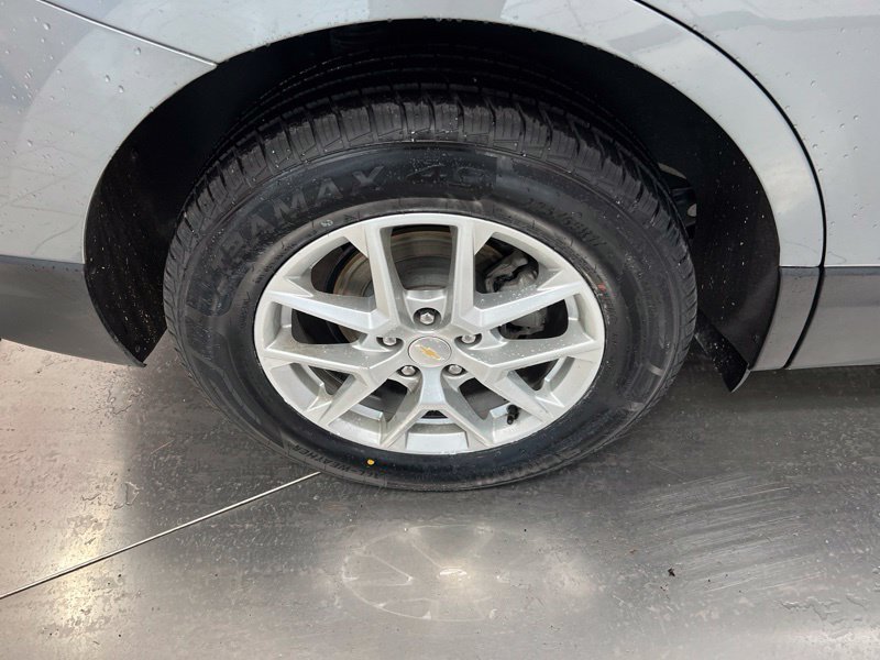 Used 2023 Chevrolet Equinox LT AWD/4WD image 10