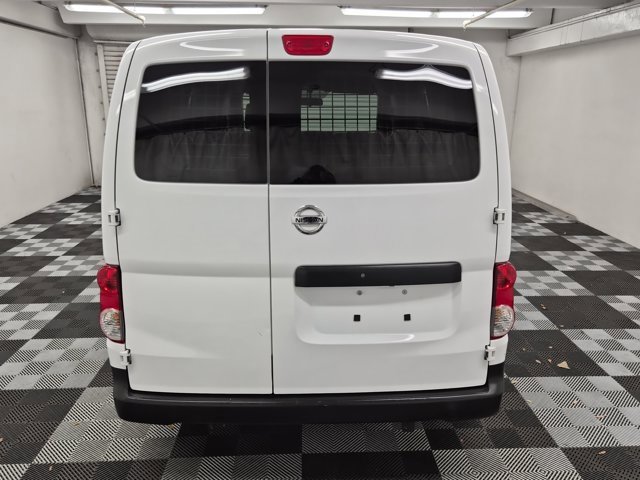 Used 2021 Nissan NV200 S w/ Back Door Glass Package image 5