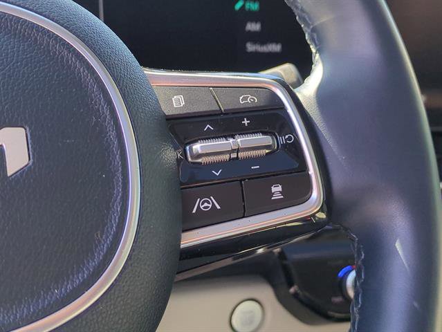 Used 2025 Kia Carnival SX Prestige image 65