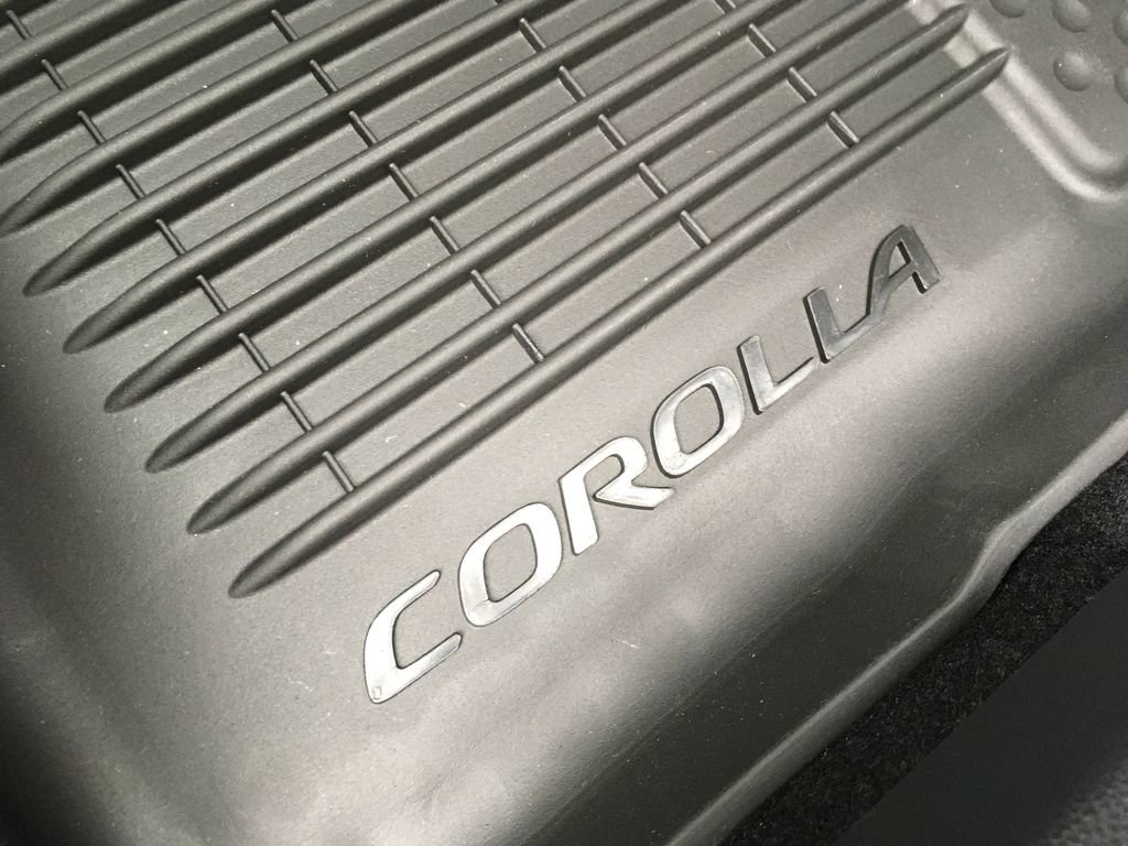 New 2026 Toyota Corolla SE FWD image 31