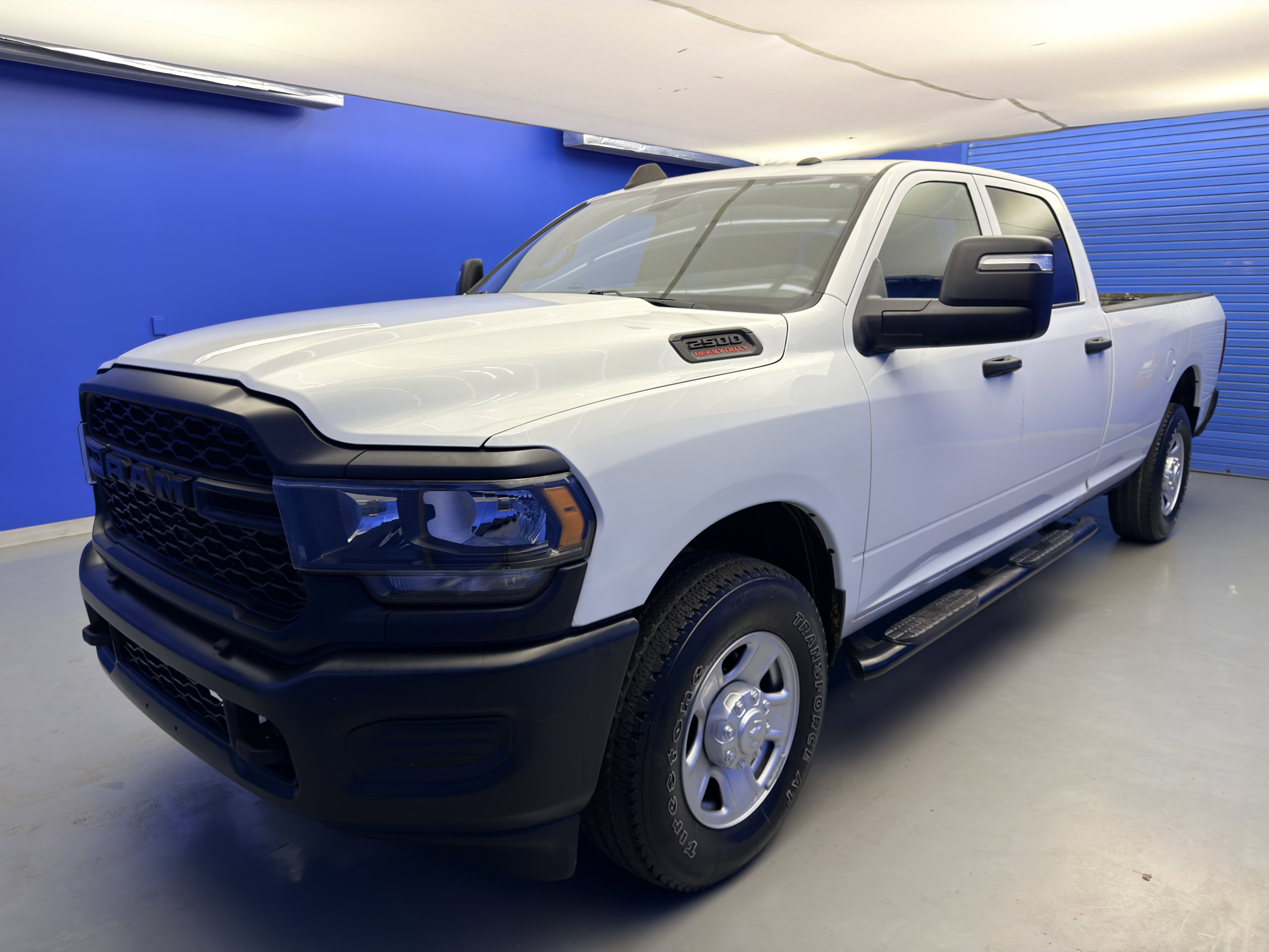 Used 2023 RAM 2500 Tradesman RWD image 4