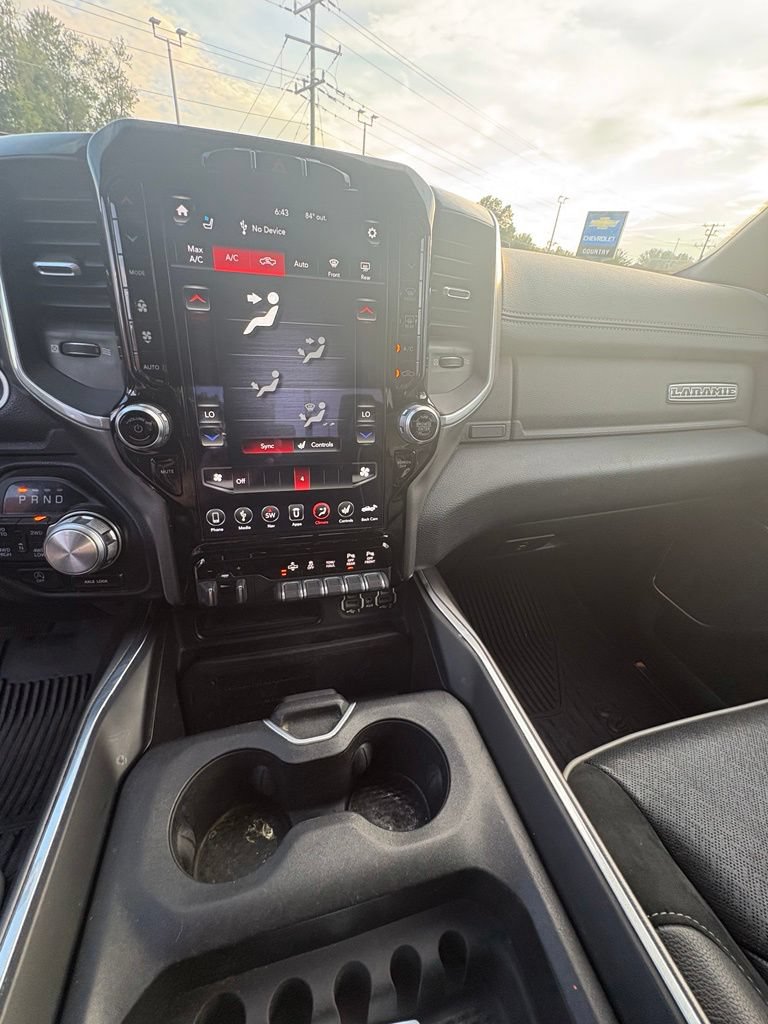 Used 2020 RAM 1500 Laramie AWD/4WD image 14