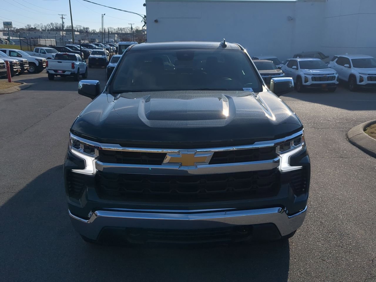 New 2026 Chevrolet Silverado 1500 LT image 3