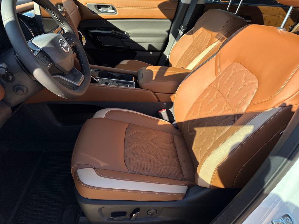 New 2026 Nissan Pathfinder Platinum image 20