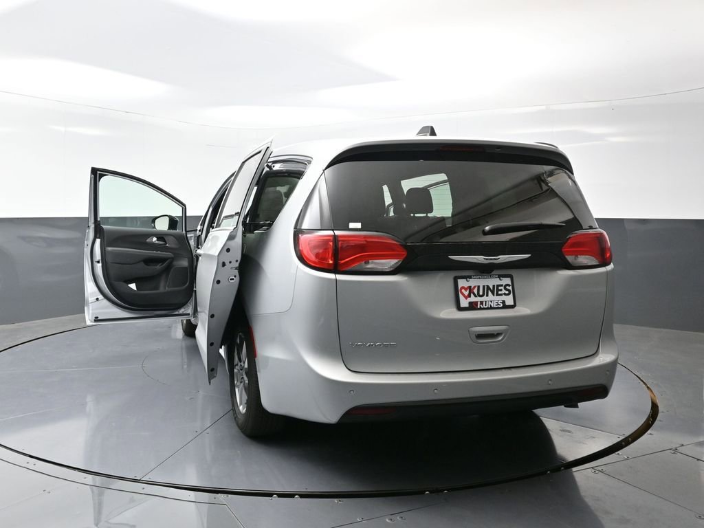 New 2026 Chrysler Voyager LX image 55
