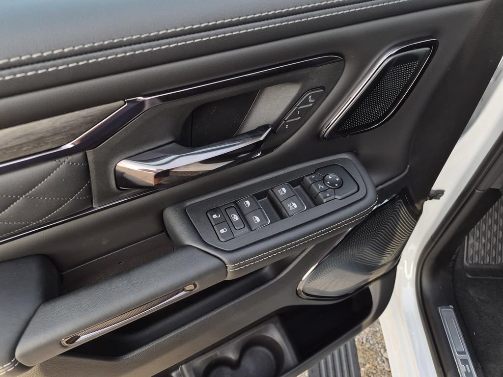 New 2026 RAM 1500 Limited AWD/4WD image 15