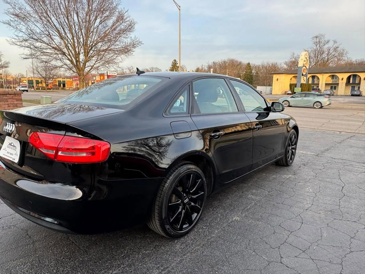 Used 2014 Audi A4 2.0T Premium w/ Audi MMI Navigation image 11