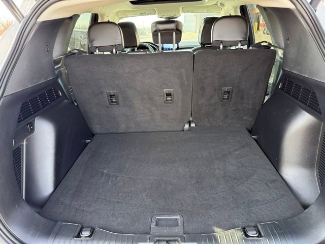 Used 2022 Ford Escape SEL image 9