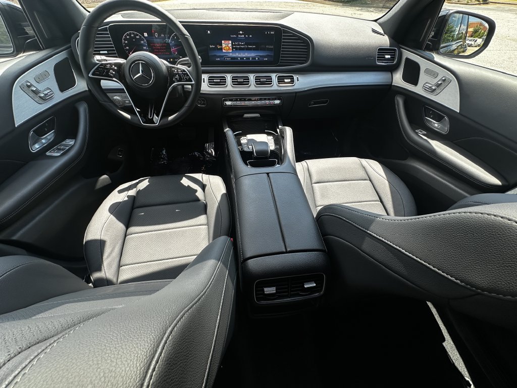 Certified 2025 Mercedes-Benz GLE 350 4MATIC w/ AMG Line Exterior image 26