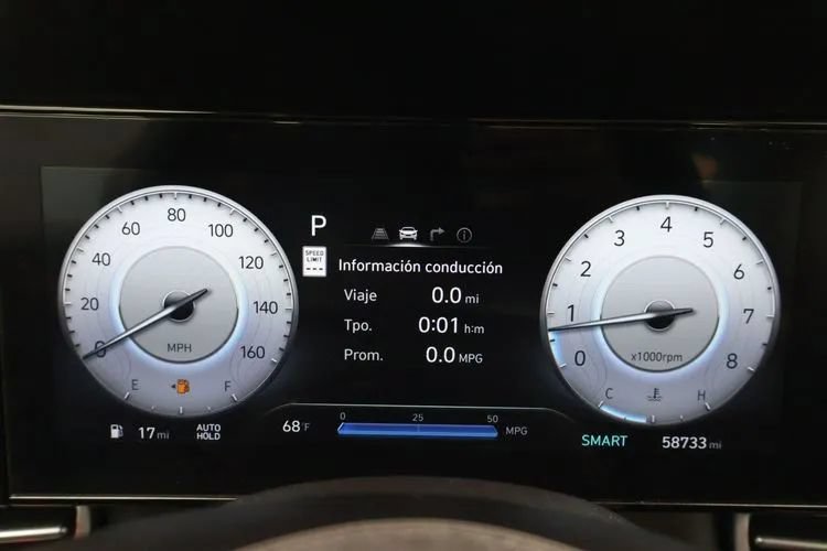 Used 2025 Hyundai Elantra SEL FWD image 24