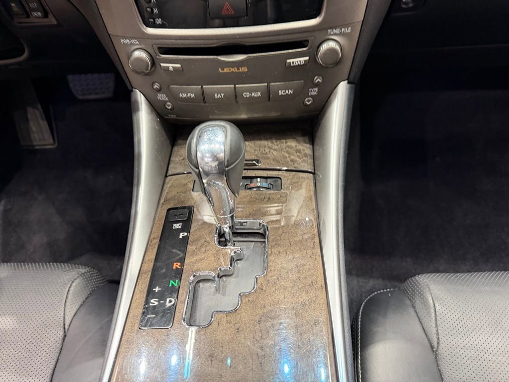 Used 2010 Lexus IS 250C image 34