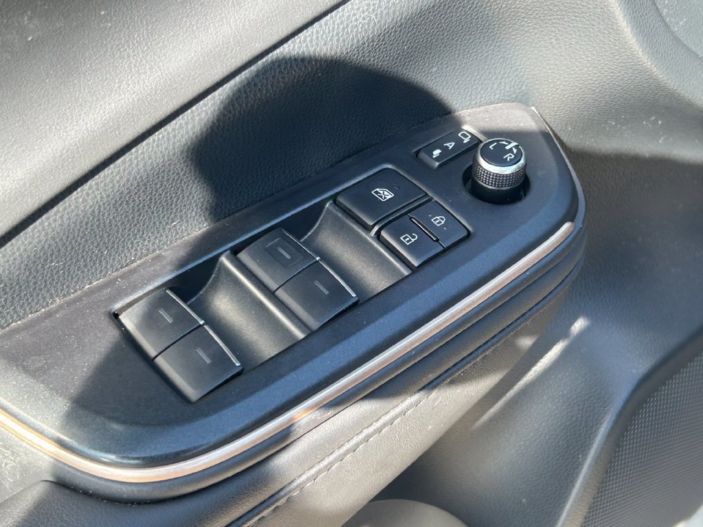 Used 2023 Toyota Crown AWD/4WD image 21