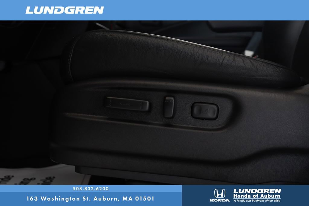 Used 2023 Honda Passport EX-L image 13