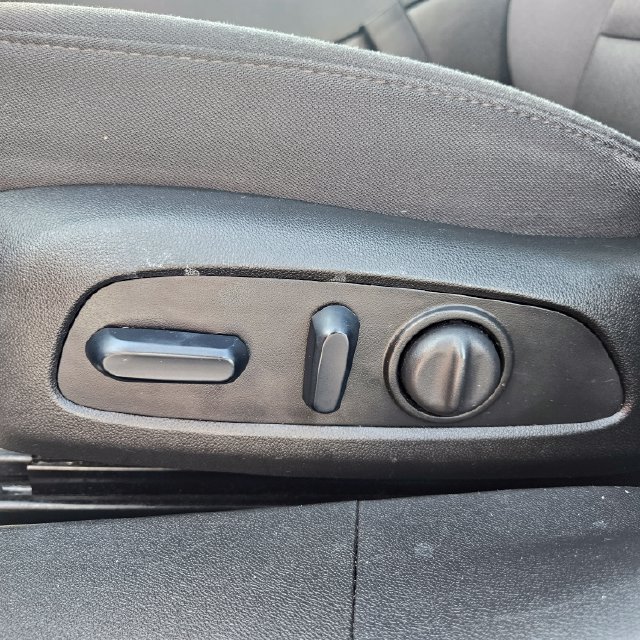 Used 2024 Chevrolet Malibu LT FWD image 13