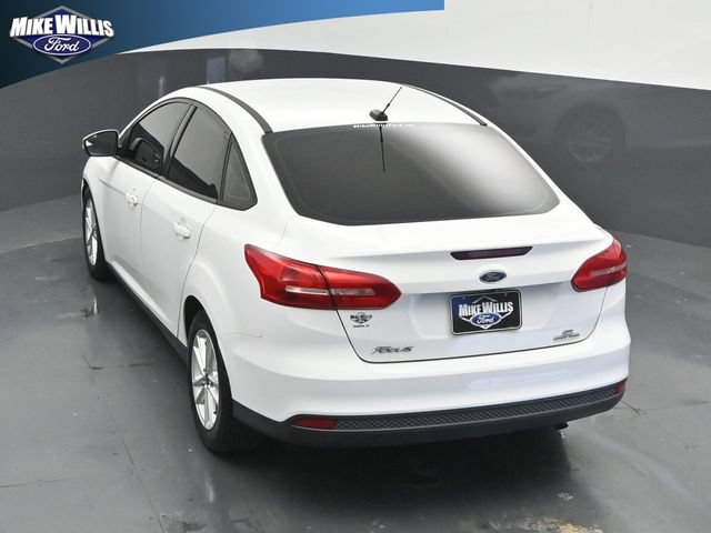 Used 2015 Ford Focus SE FWD image 13