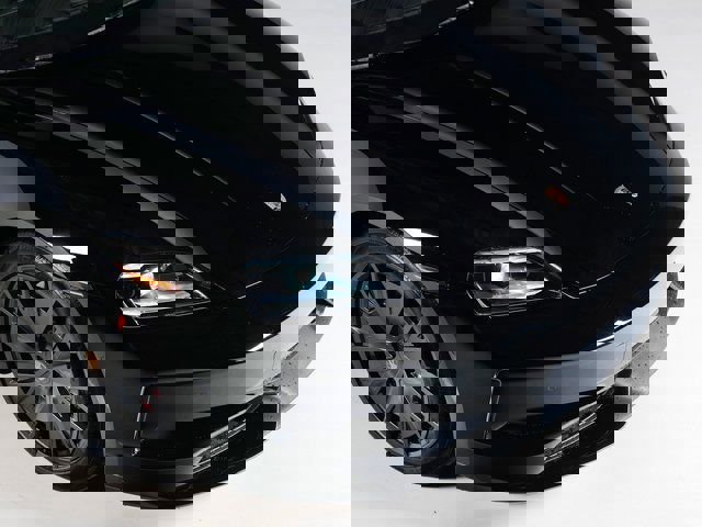 New 2026 Porsche Taycan GTS image 33