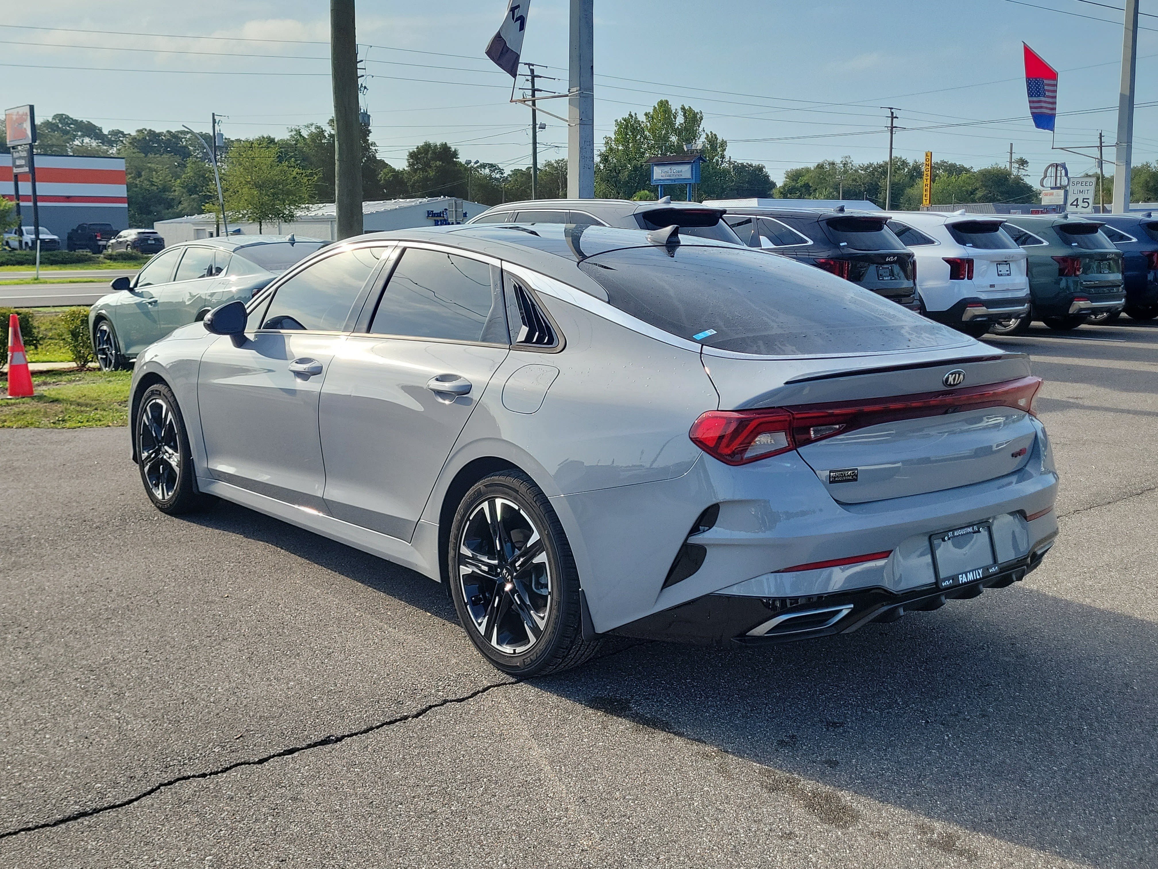 Used 2021 Kia K5 GT-Line w/ GT-Line FWD Premium Package image 4