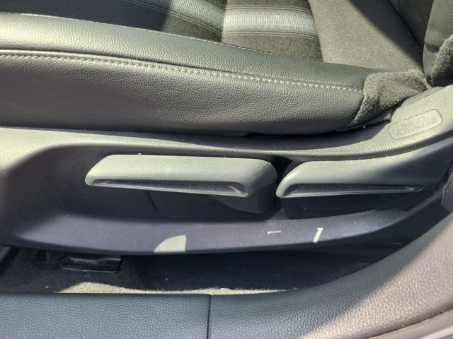 Used 2025 Honda Civic Sport image 37