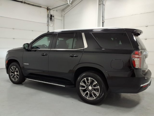 Used 2023 Chevrolet Tahoe LT w/ Luxury Package RWD image 6