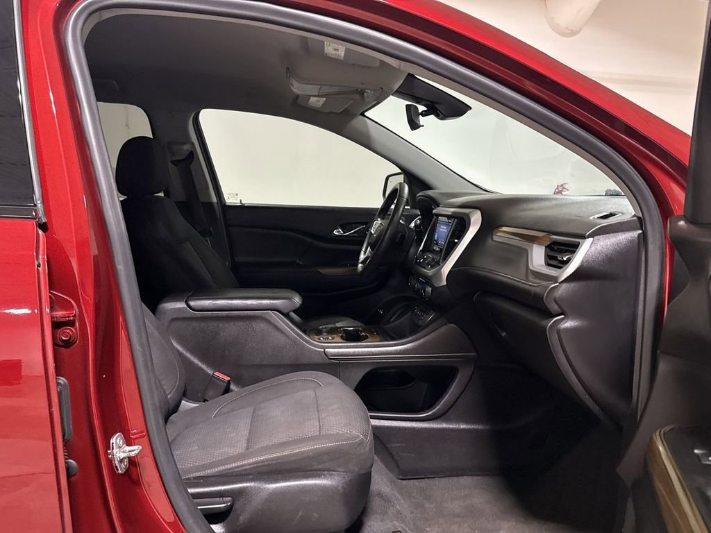 Used 2021 GMC Acadia SLE w/ Driver Convenience Package image 21