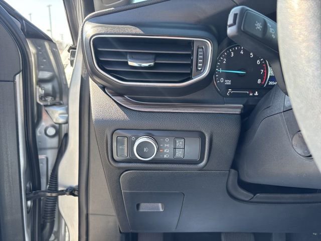 Used 2022 Ford Explorer Limited w/ Equipment Group 301A image 16