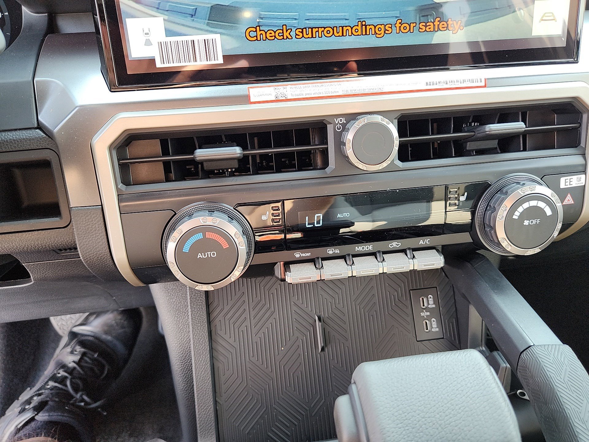 New 2025 Toyota Tacoma TRD Off-Road image 16