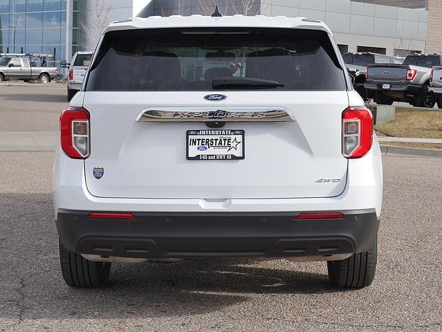 Used 2023 Ford Explorer AWD image 4